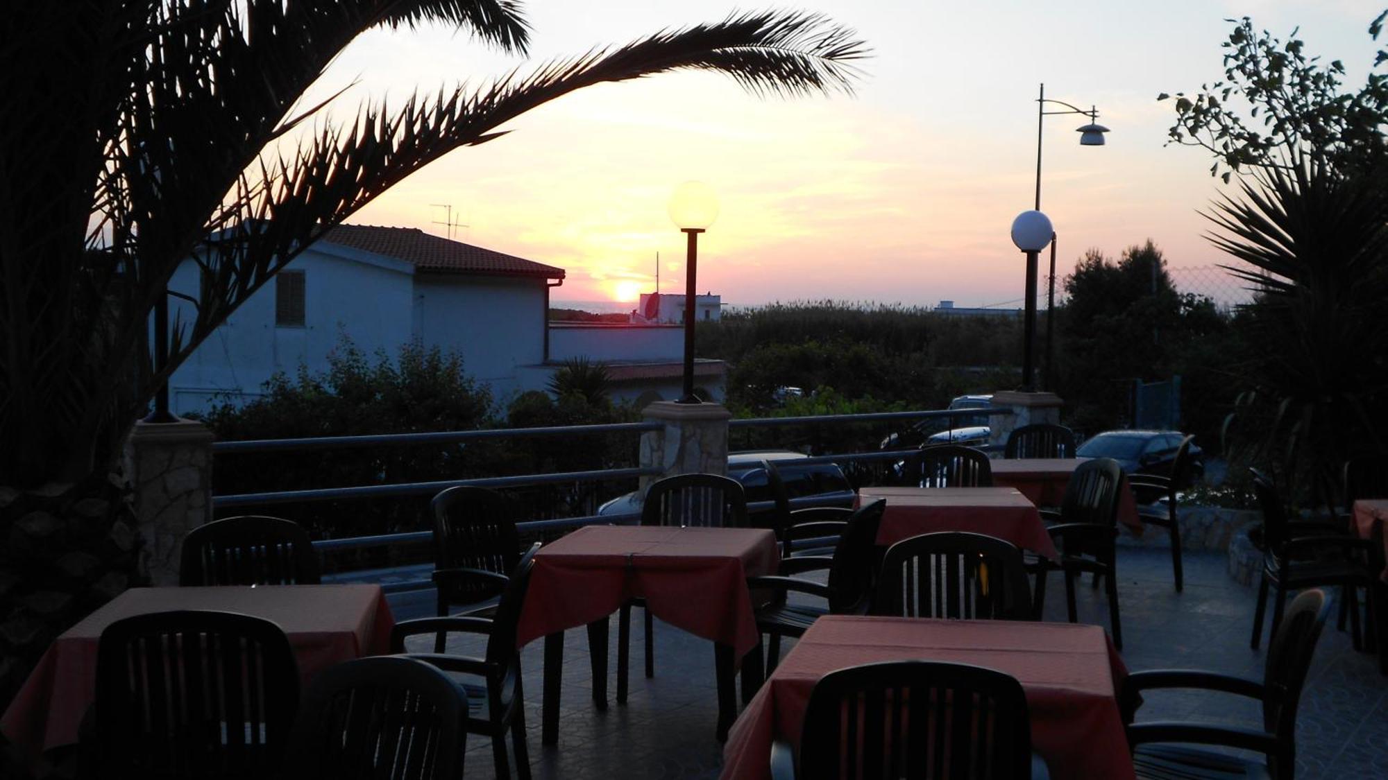 Hotel Piccolo Paradiso Peschici Exteriör bild