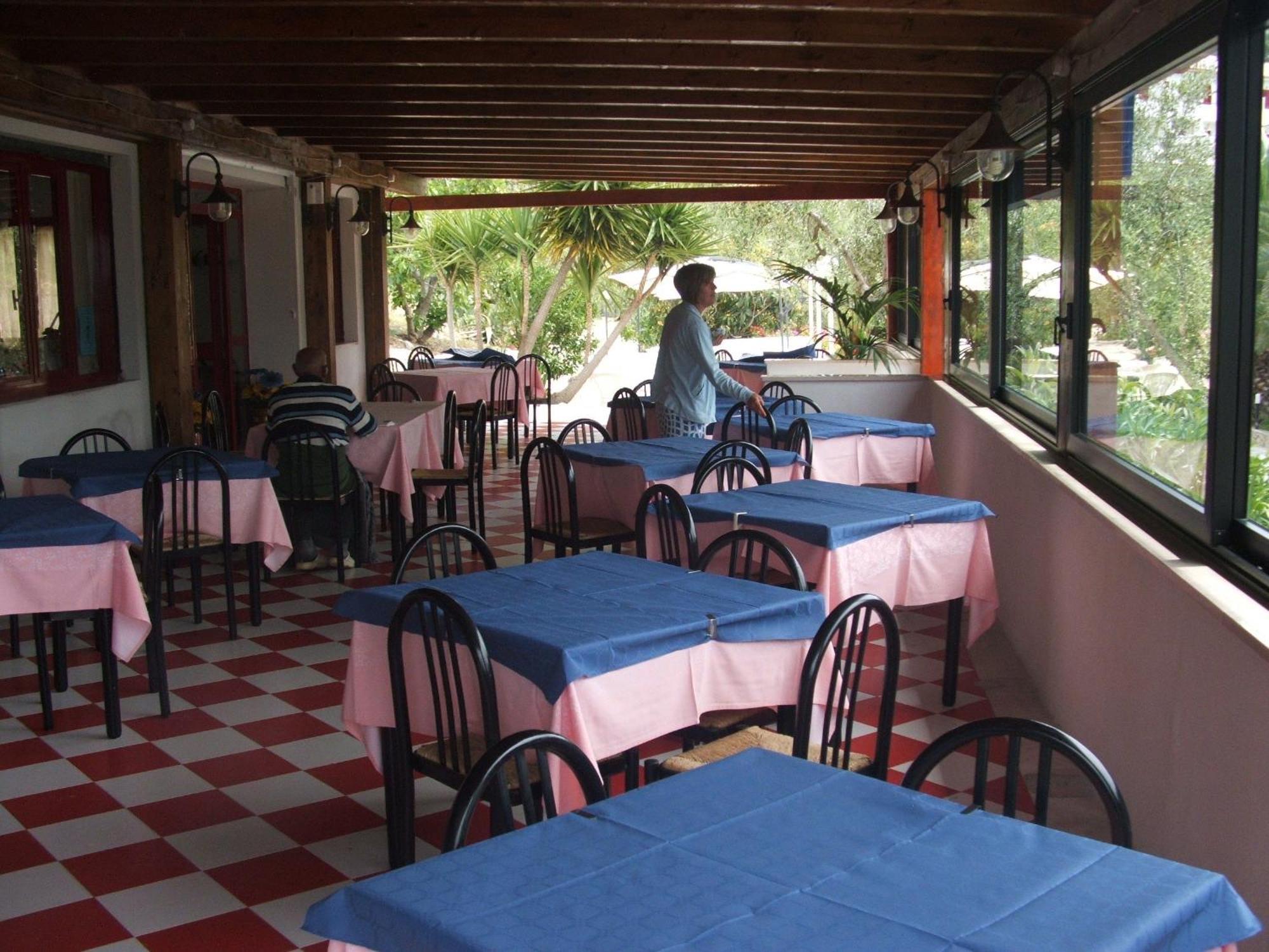 Hotel Piccolo Paradiso Peschici Exteriör bild
